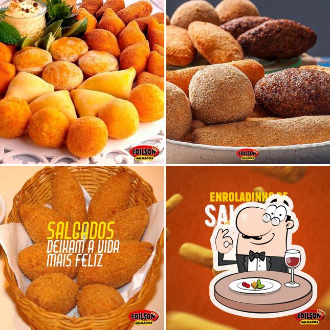 Comida em Edilson Salgados