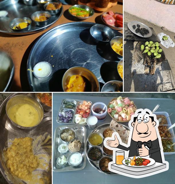 Food at Radhe Kathiyawadi