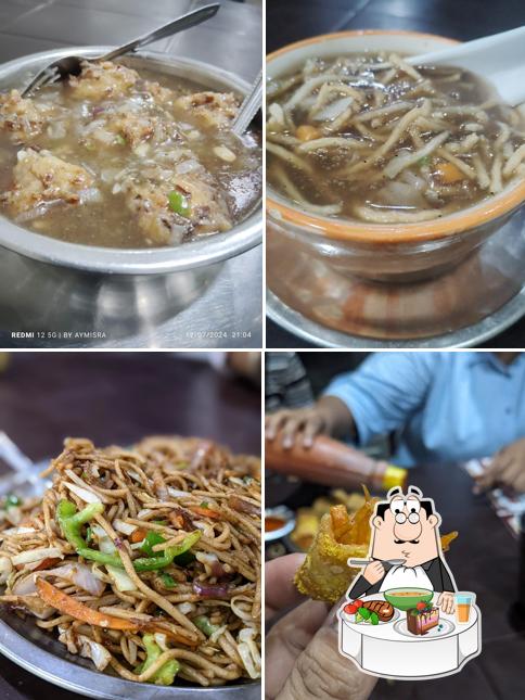 Hot and sour soup at Ram bhai soup center