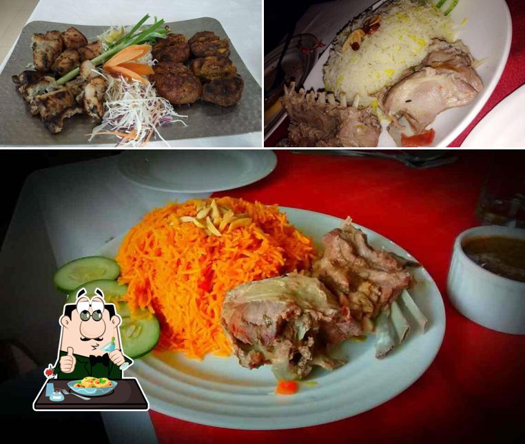 Meals at 4 Seasons