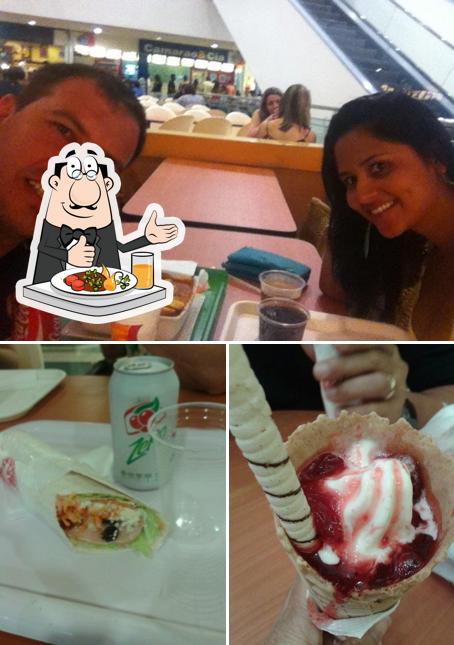 Comida em Praça de Alimentação