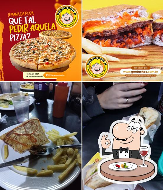 Sanduíche de carne de porco desfiada em Gorduchos - Pizzaria e Hamburgueria