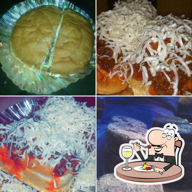 Meals at Jughead's Haunt