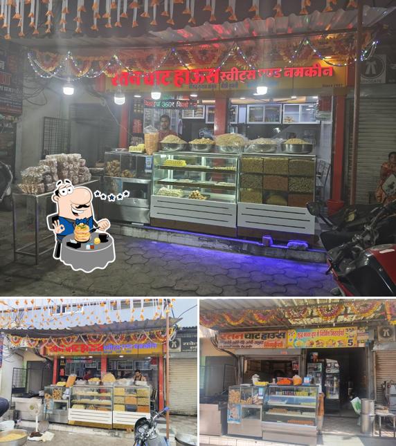 Food at Ratan Chaat House