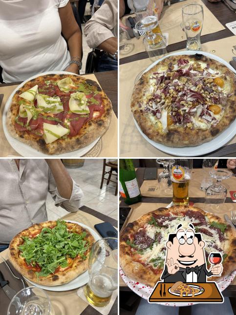 A La Piccola Rudie, puoi ordinare una bella pizza