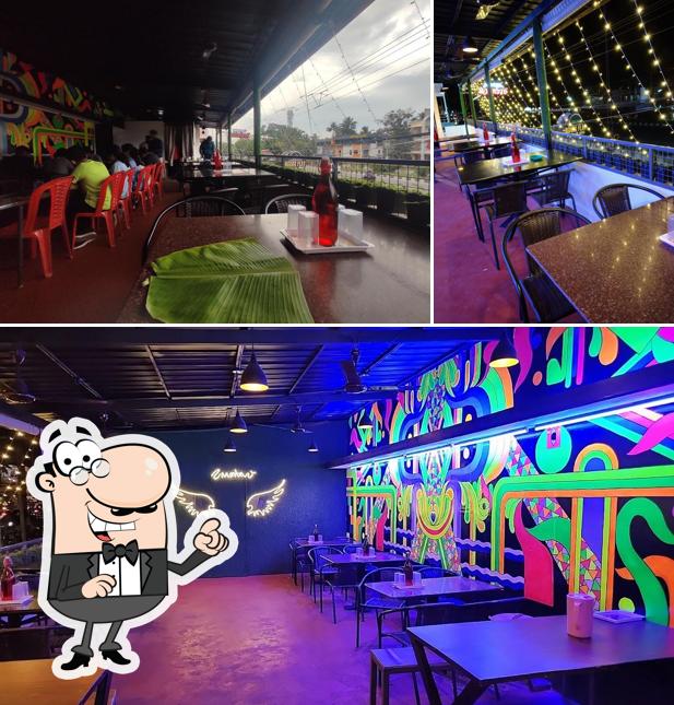 The interior of Mannans Hotel വാസന്തി അമ്മയുടെ കട