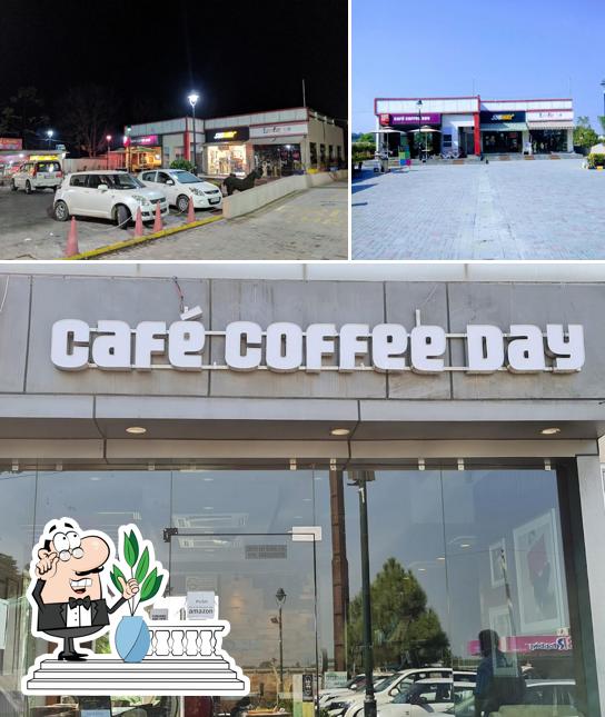 Check out how Subway Balachour looks outside