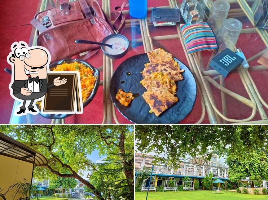 The restaurant's exterior and food