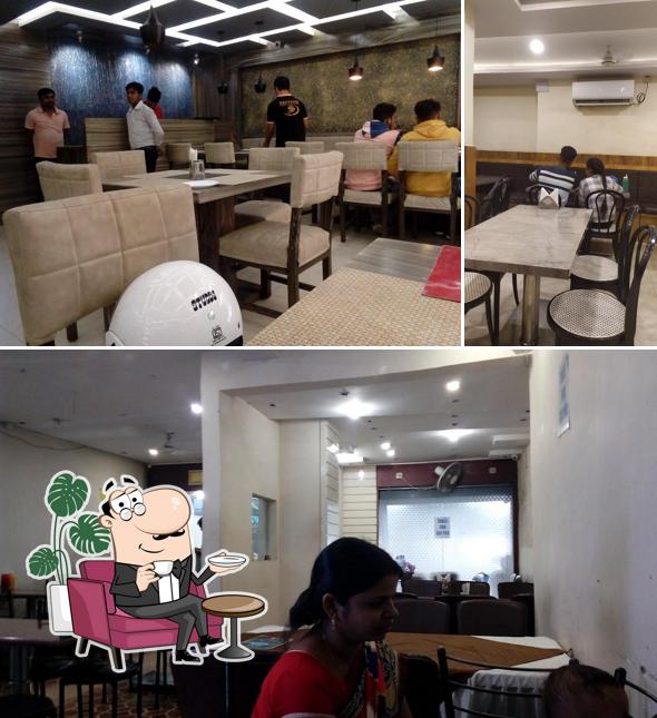 Check out how Saffron looks inside