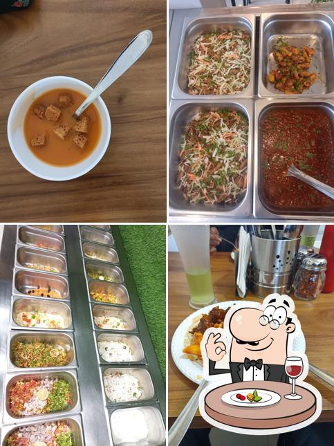 Meals at The D Pizza