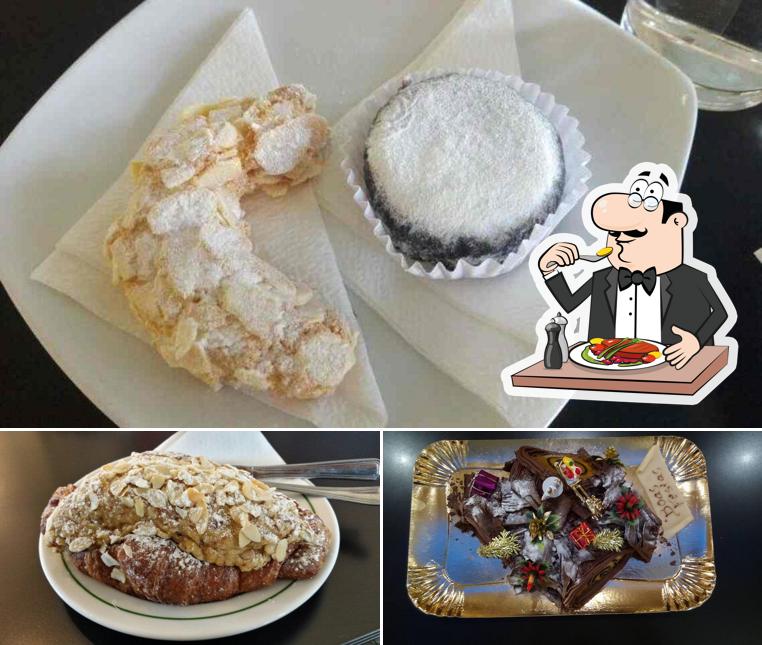 Meals at Pastelaria Riviera