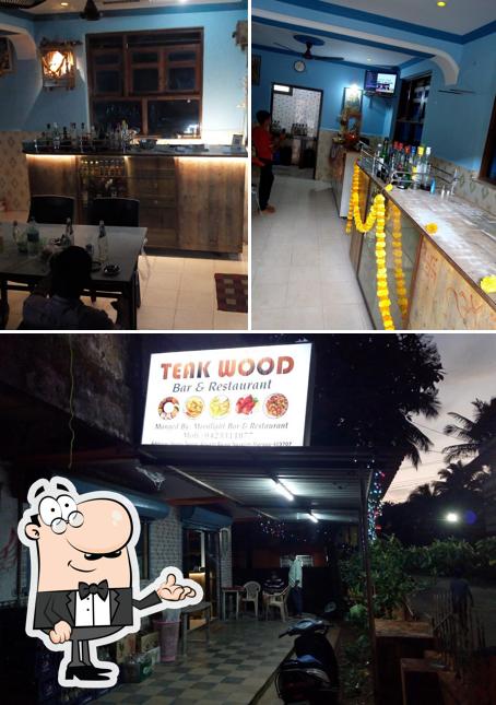 Teakwood Bar And Restaurant