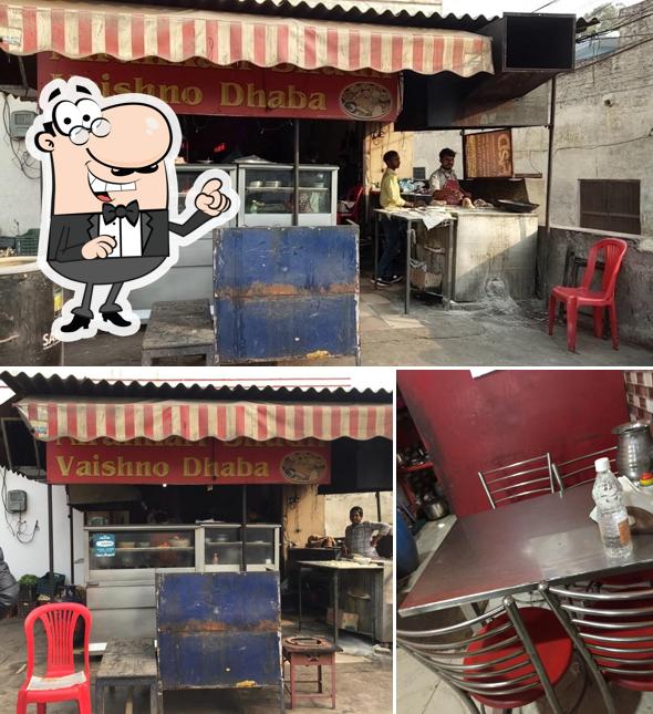 The interior of Nirankari Dhaba