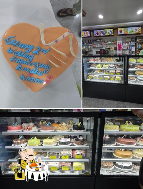 Food at Chef's CAKE WORLD