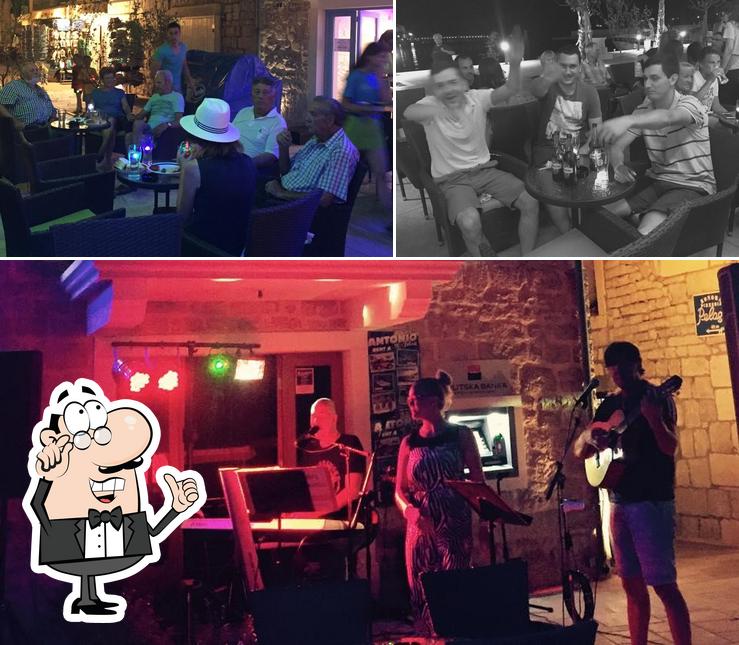 Dai un'occhiata agli interni di Bistro caffee bar Marinero