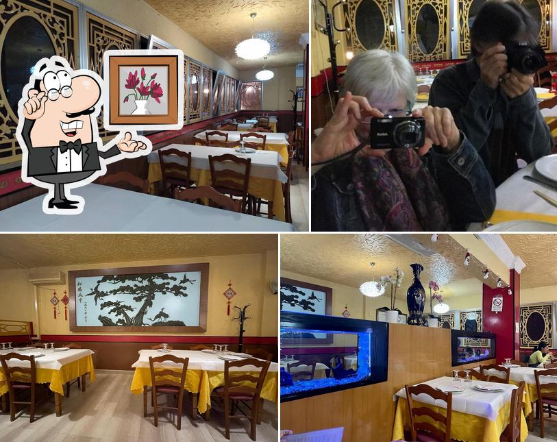Siediti a un tavolo di Ristorante Cinese - Huan Le