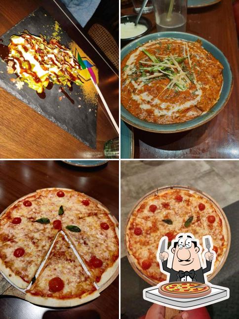 Order pizza at The Great Indian Mela