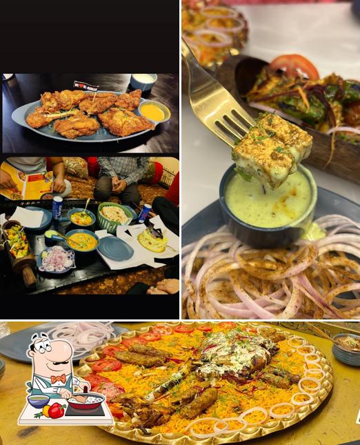 Paella at AL-QURESH FOODS