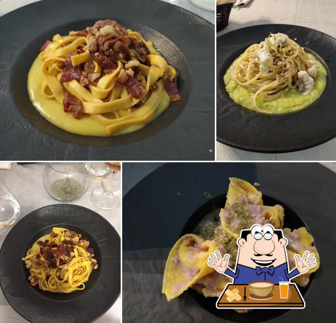 Omnia Ristorante Lounge Room