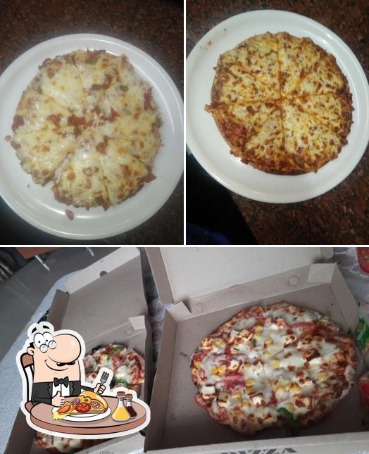 Try out pizza at Blues Cafe