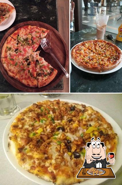 Pick different kinds of pizza