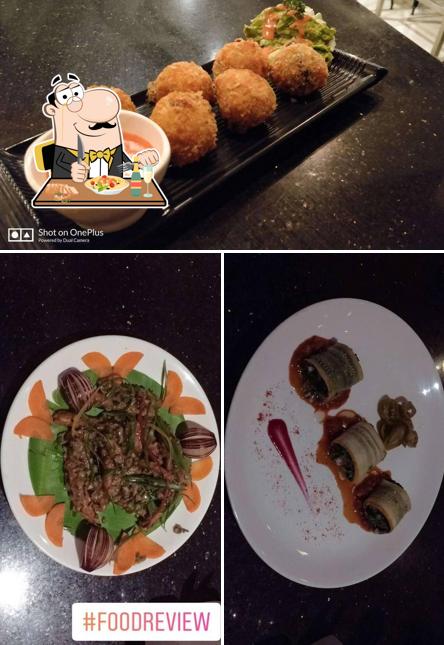 Meals at Shaken & Stirred