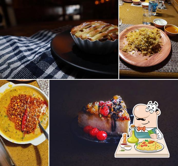 Food at Hotel Woods (Cafe & Restaurant)