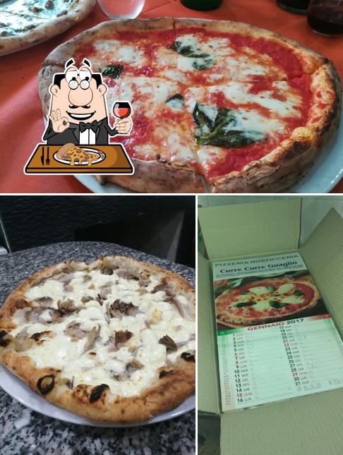 Scegli tra le svariate varianti di pizza