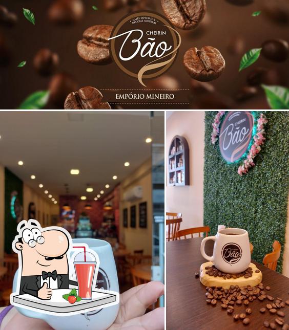 Desfrute de um drinque no Cheirin Bão