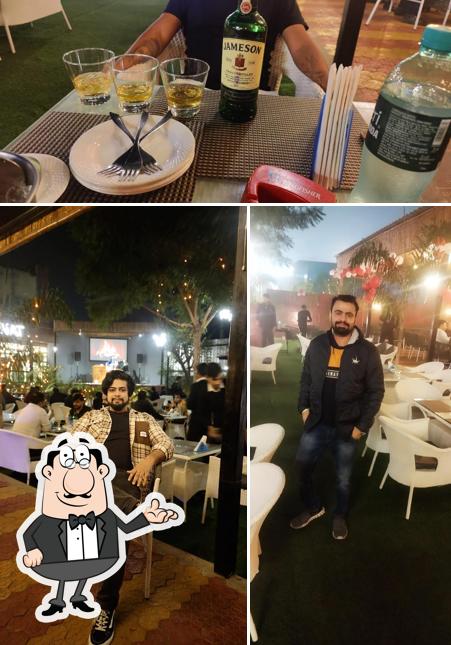 The image of interior and food at JANNAT BYOB