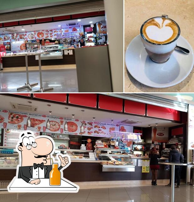 Goditi qualcosa da bere a Sarni Ristorazione - Centro Commerciale Il Molino - Pescara (PE)