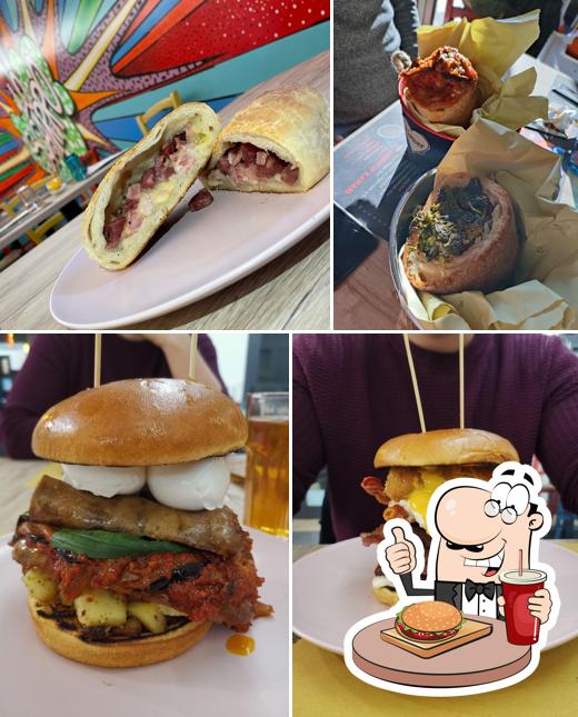 Prova un hamburger a Lo sgarro rosticceria