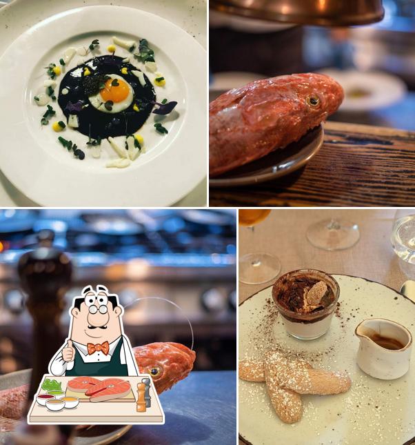 Prenditi un pasto a base di pesce a Osteria Rosso Divino