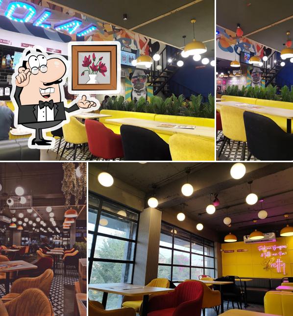 Check out how The Burger company looks inside