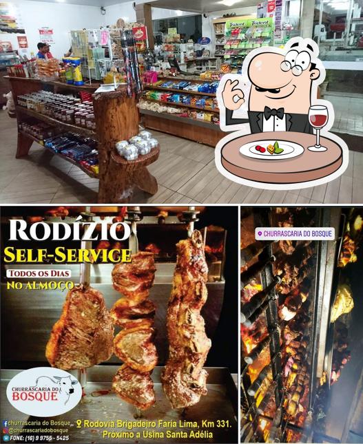 Comida em Churrascaria Do Bosque