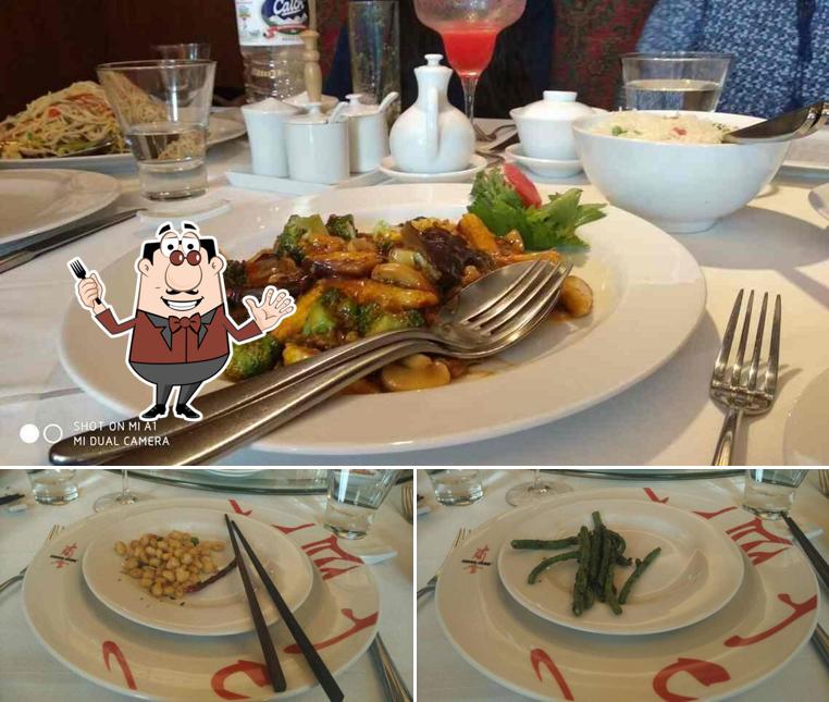Food at China Club