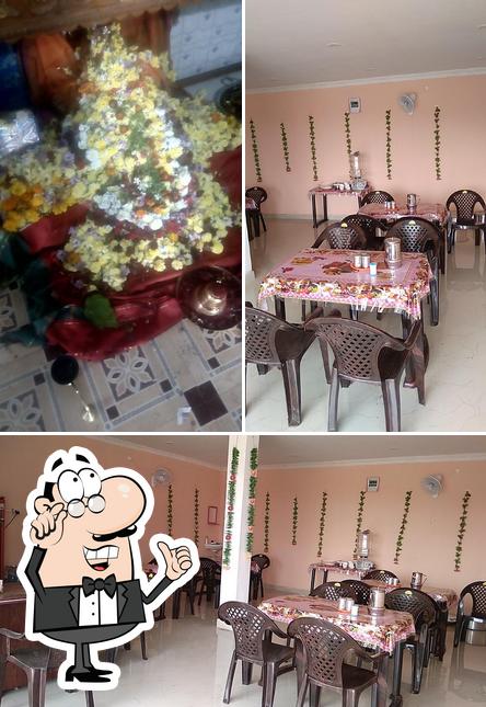 Among different things one can find interior and seafood at APSP FOOD COURT (Annapurna Sadhapurnea)