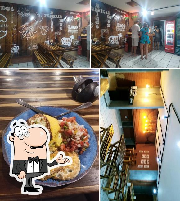 O interior do Galés Na Brasa Hamburgueria