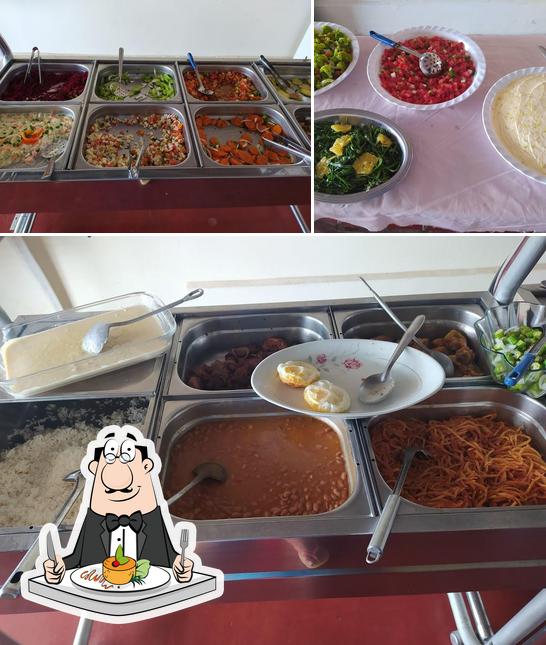 Sucesso restaurante e espetinhos