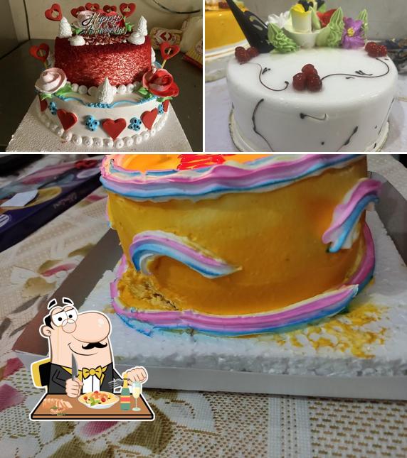 Meals at हिमालय बेकरी