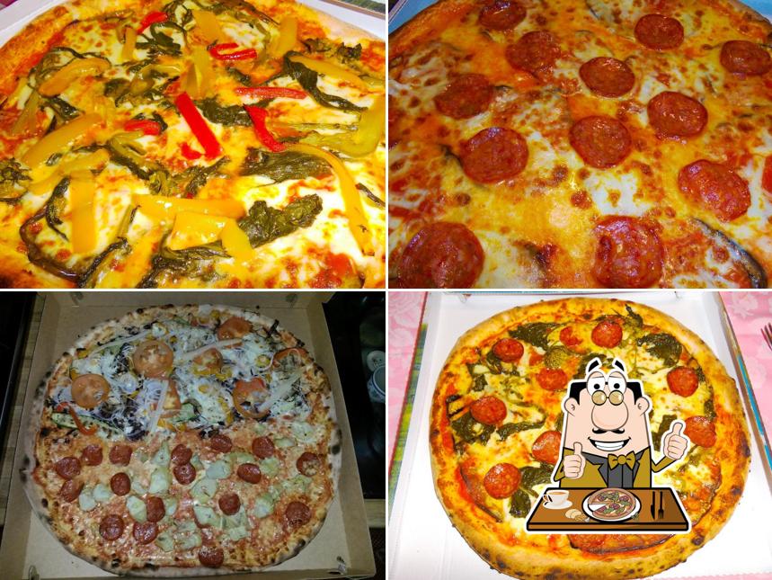 Ordina tra le molte varianti di pizza