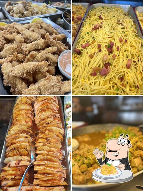 Espaguete carbonara em Espaço Família