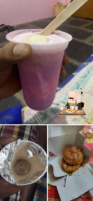 Food at Lassi n Shakes