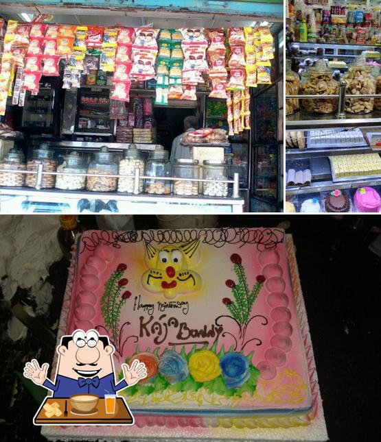 Food at Dawood Sarkar Bakery