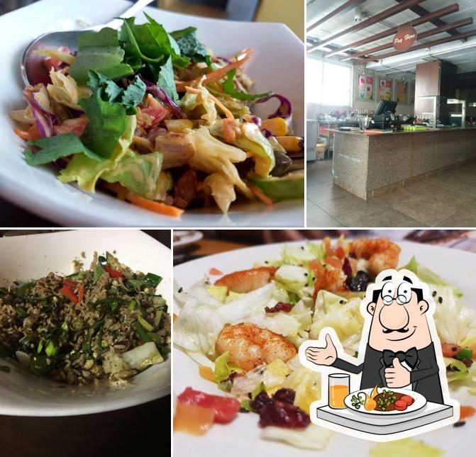 Food at Soups n Salads