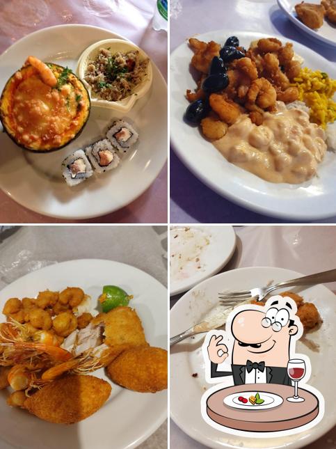 Comida em Restaurante Mar e Terra