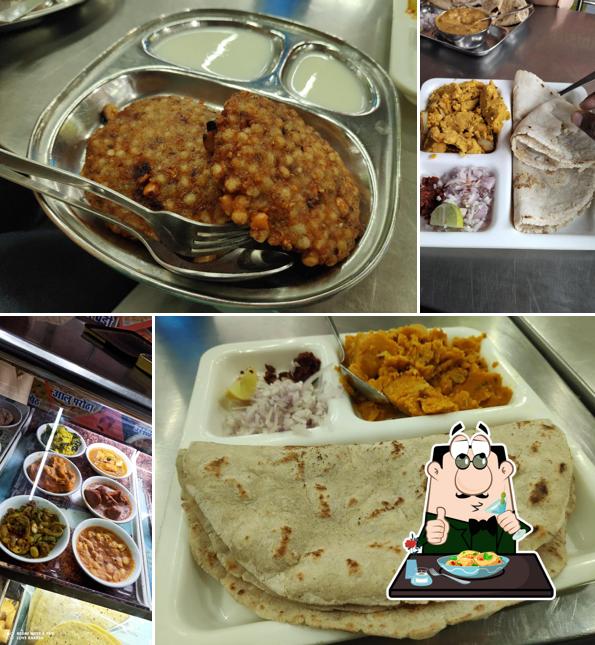 Food at Swad Marathi