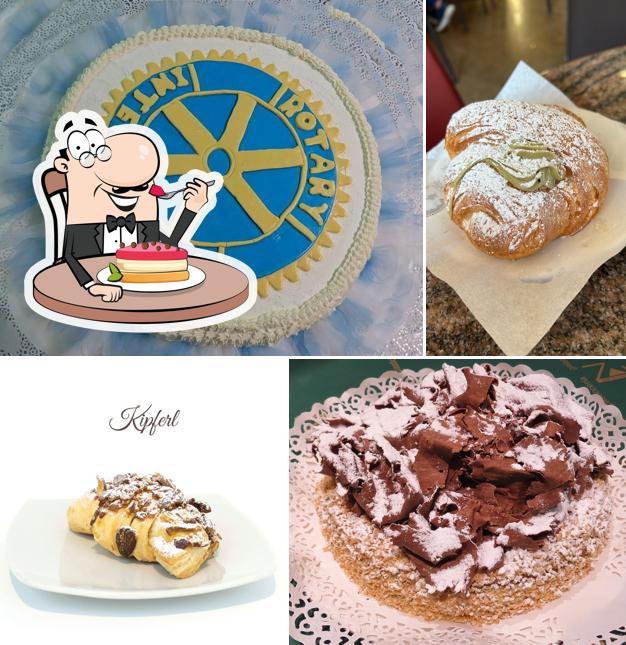 Pasticceria Zanin propone un'ampia varietà di dolci