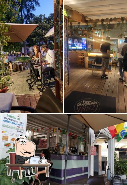 Gli interni di The Kiosk