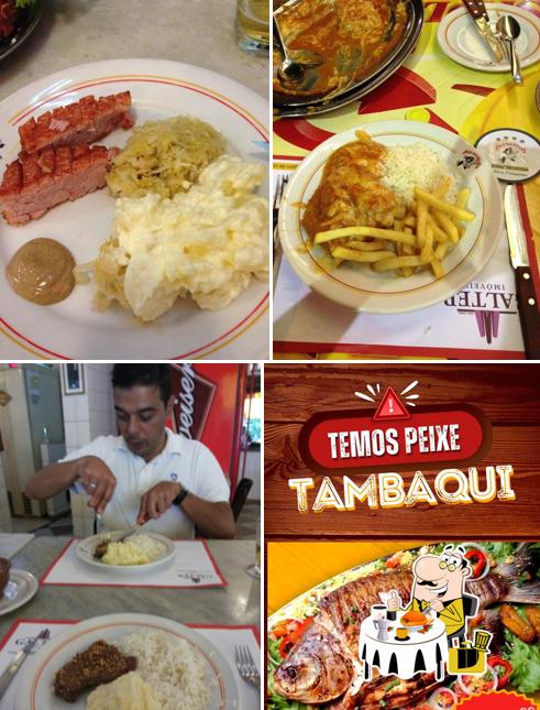 Comida em Bar do Hélio